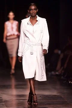 Look 10